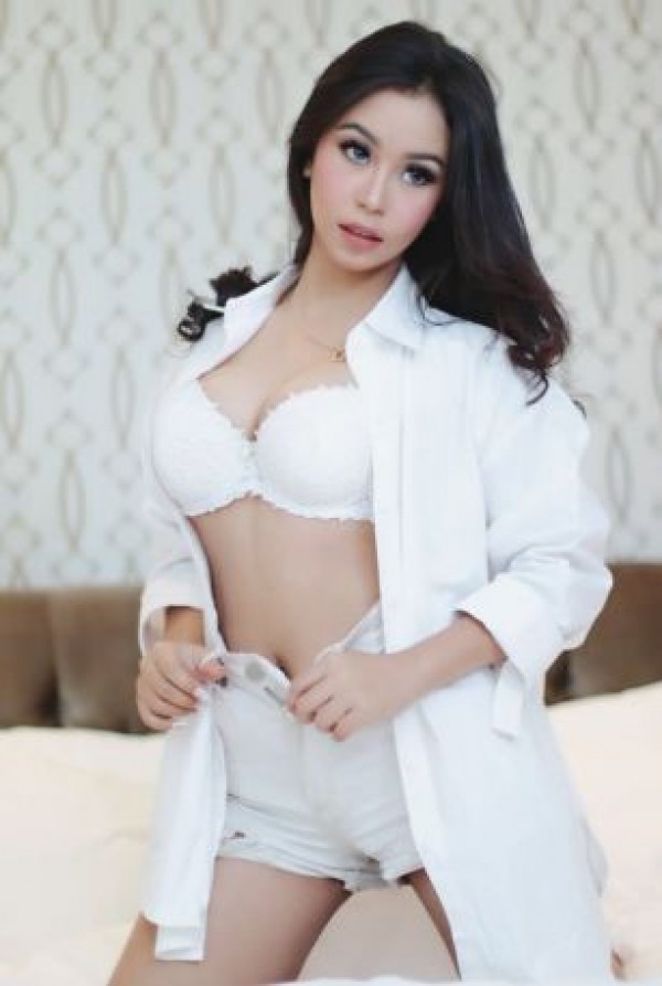 escorts Kuala Lumpur: WE ENJOY? I WILL BE YOUR BUNNY, VERY SEXY WITH NICE PUSSY TO LOVE