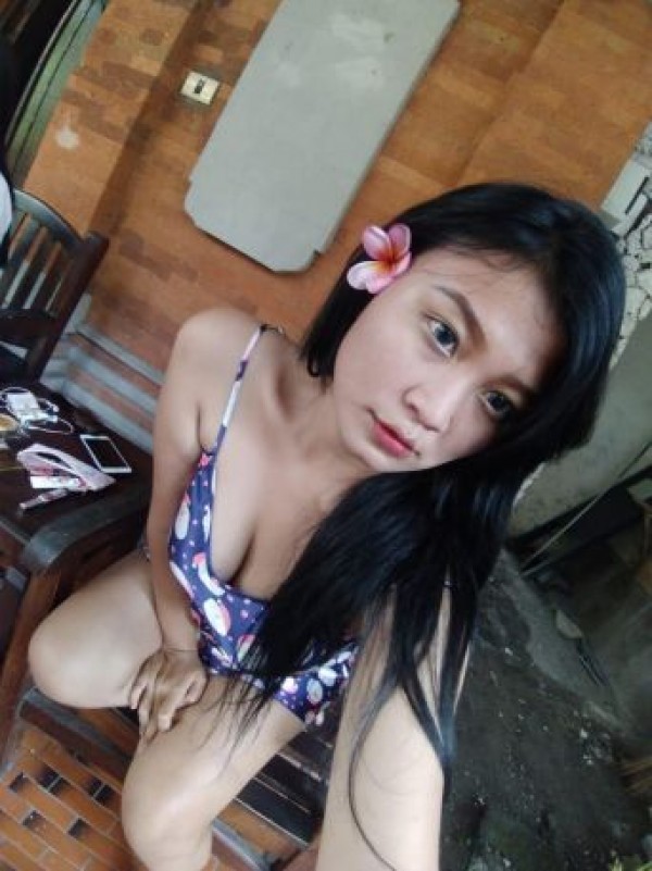 Virtual Services Kelantan: COME WITH ME I’M SHY, MASSAGE THERAPIST WITH BEAUTIFUL POSES TO SATISFY YOU