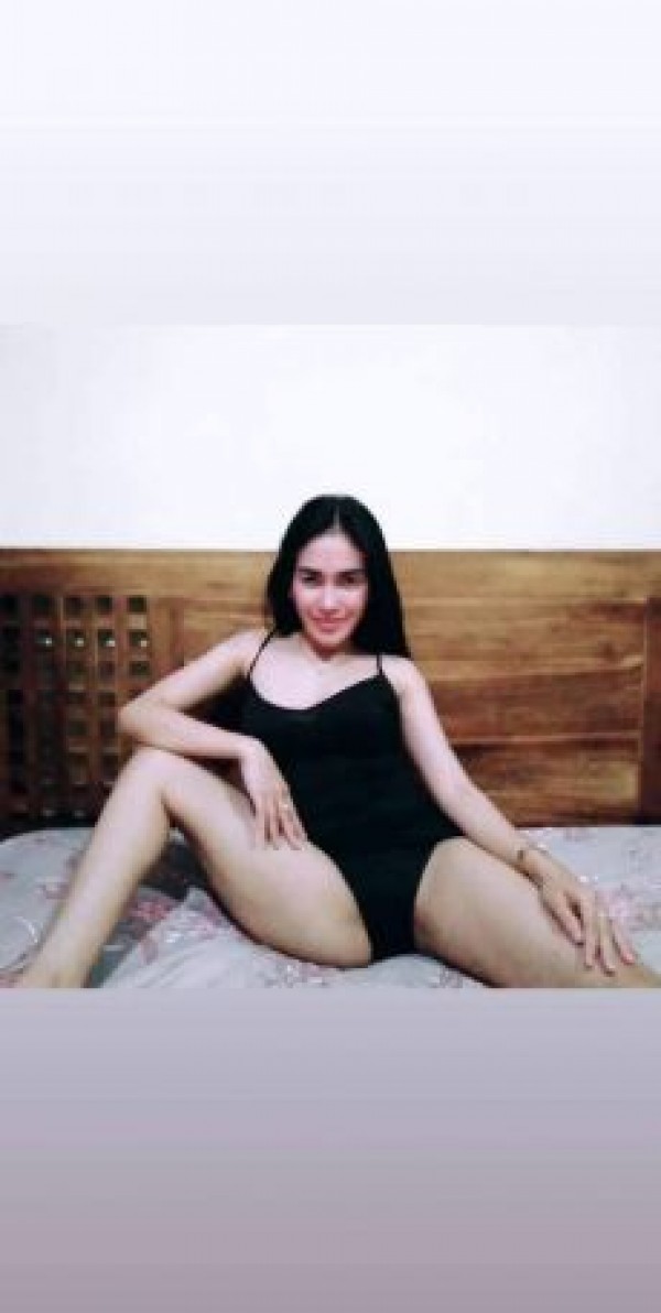 escorts Selangor: HELLO LOVES I AM SUBMISSION, SWEET WITH A LUCKY ASS READY FOR EVERYTHING