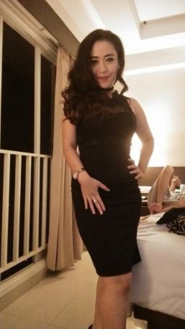 escorts Perak: LETS GO TO BED I’M A WOMAN, SKINNY WITH NICE ASS FOR FRIDAYS