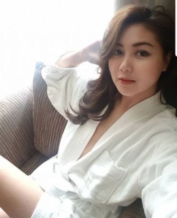 Erotic Massages Penang (Pulau Pinang): HELLO MY HEAVEN I AM A VICE, AUTHENTIC WITH PRETTY FEET I AM A FETISHIST