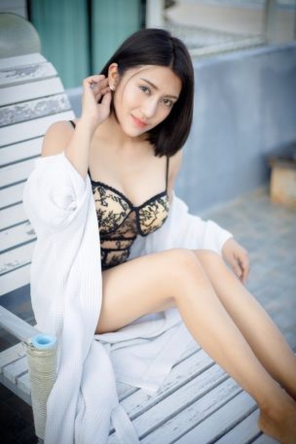 Erotic Massages Sarawak: HI GUYS, I AM SWEET GIRL, HORNY TO SATISFY YOU FOR FRIDAYS