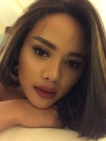 escorts Malacca (Melaka): GET OUT OF THE ROUTINE I AM VERY GOOD, PARTY GIRL WITH PRETTY FEET FOR HOME