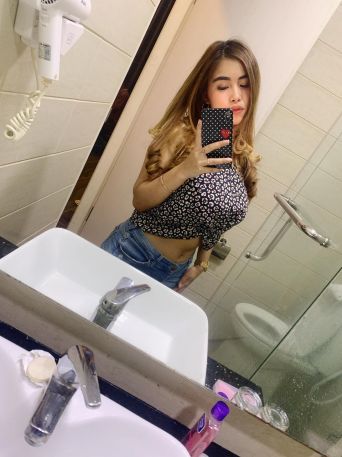 escorts Terengganu: YOU WANT ME? I AM YOUR LIONESS, LOVELY WITH HIPS FOR ROLL