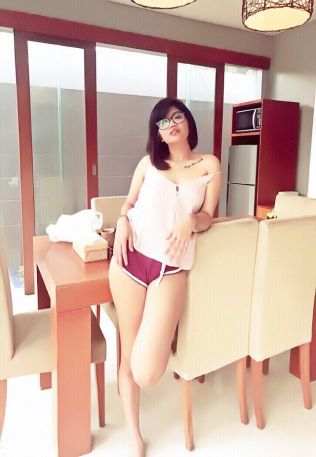 Erotic Massages Pahang: DO YOU APPRECIATE? I’M A HORNY, PRETTY TOUCH ME A LOT 100X100 ROYAL